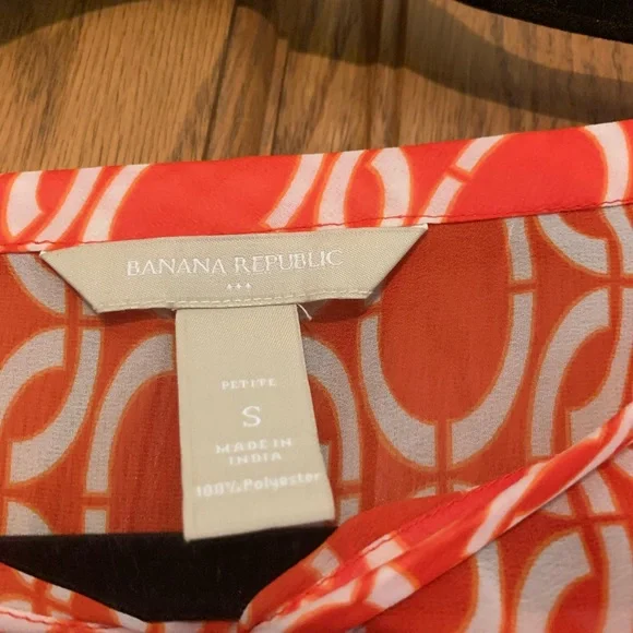 Banana Republic 🌟2X HP🌟 Petite Top - Picture 3 of 4